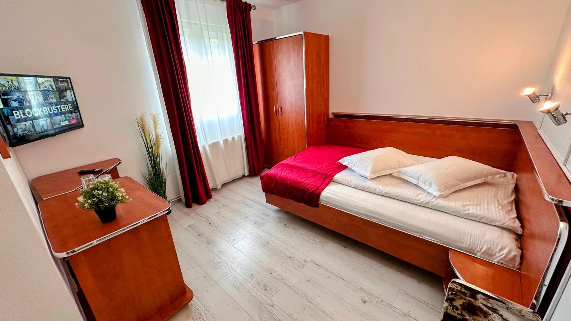 Hotel Valea Alba View - Self Check-In Buşteni Exterior foto