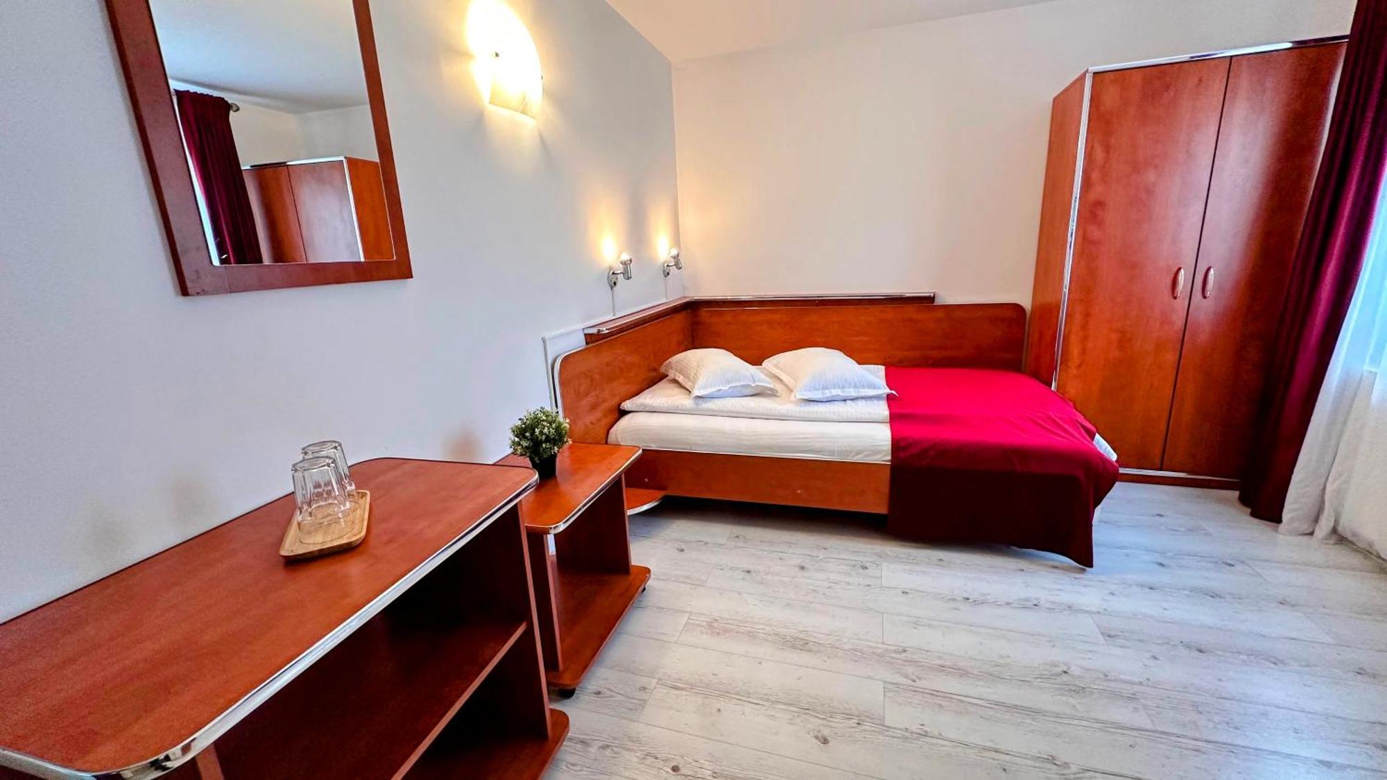 Hotel Valea Alba View - Self Check-In Buşteni Exterior foto